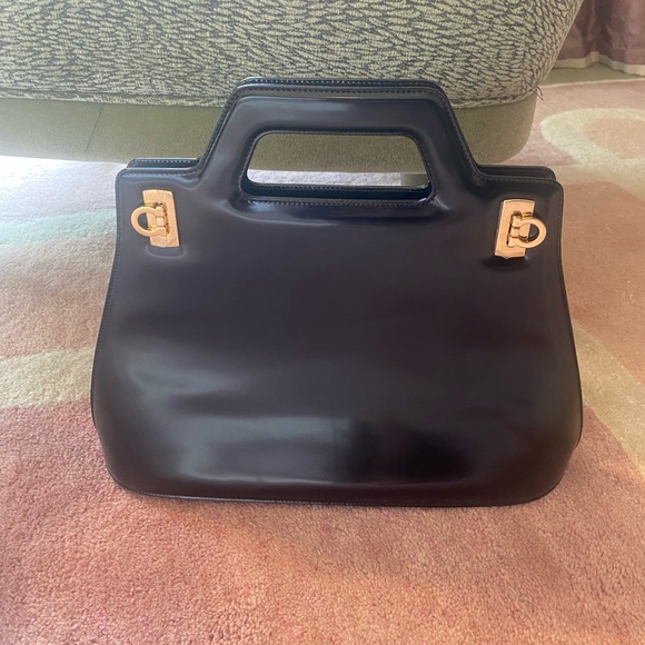 Ferragamo “Wanda” Patent Leather Handbag - Picture 2 of 8